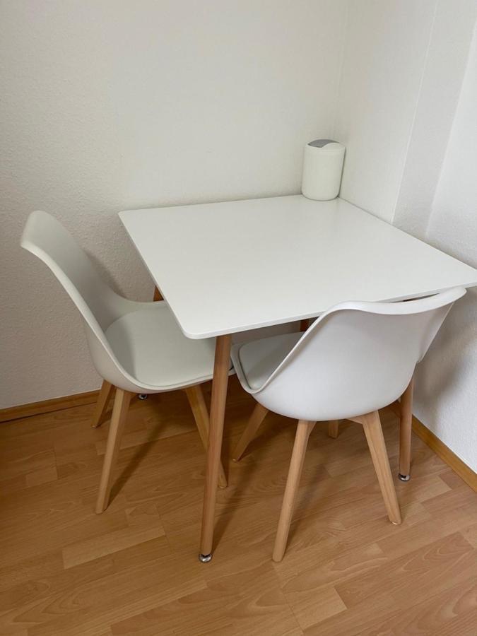 1,5 Zimmer Apartment, 38,5 Qm, Multimedia Tv, Uni, Hbf Duisburg Eksteriør billede